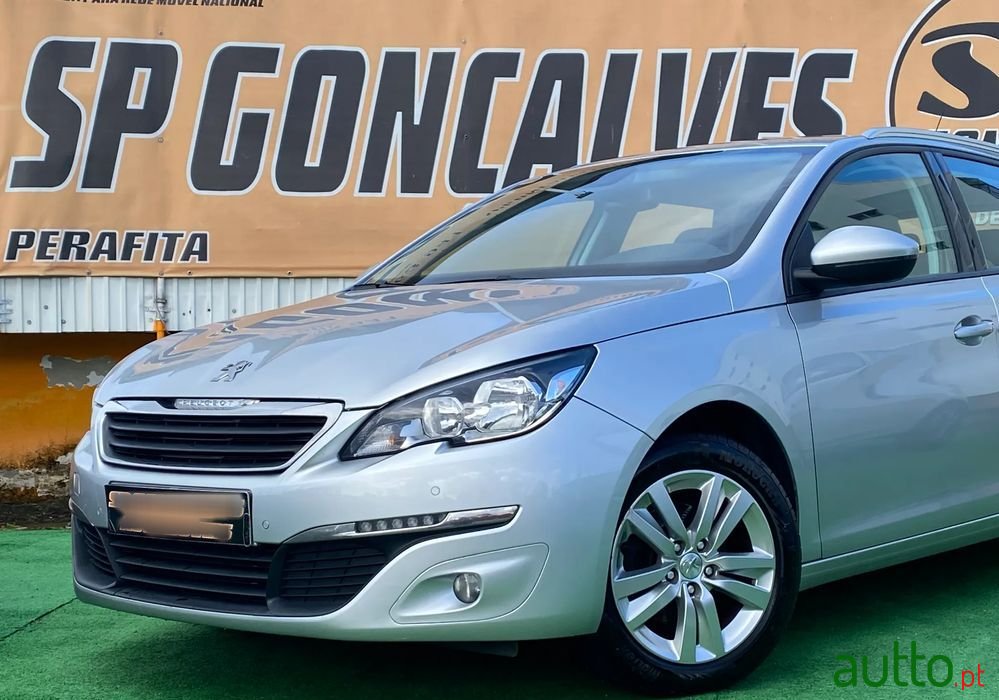 2015' Peugeot 308 Sw photo #2