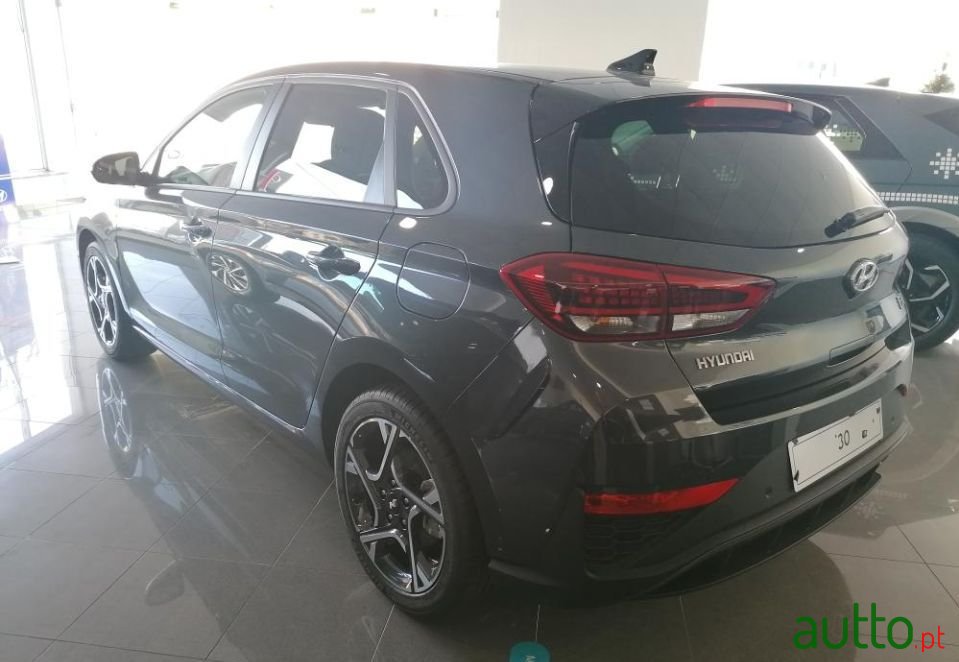 2021' Hyundai i30 photo #5