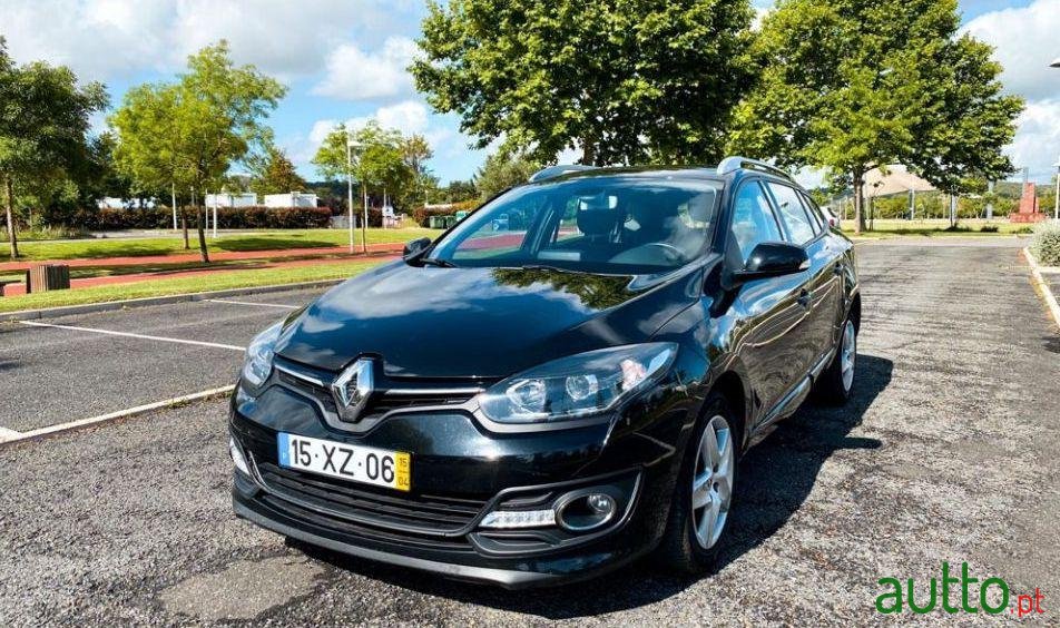 2015' Renault Megane Break photo #1