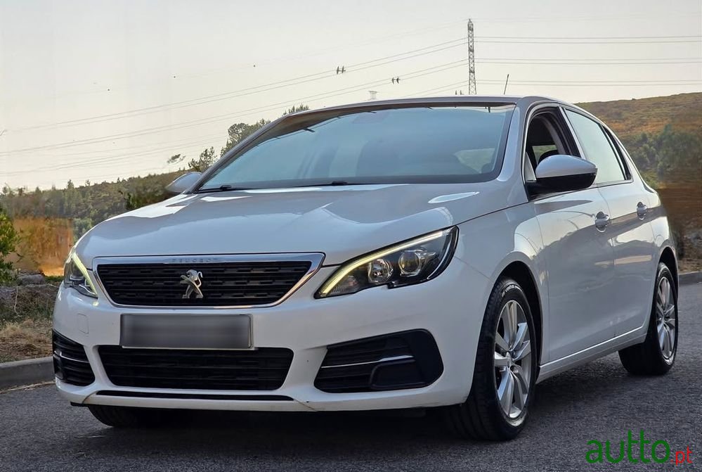 2019' Peugeot 308 photo #1