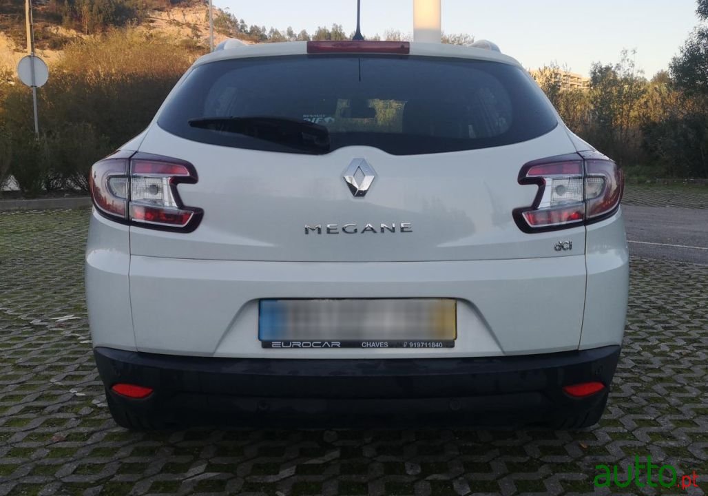 2015' Renault Megane Sport Tourer photo #6