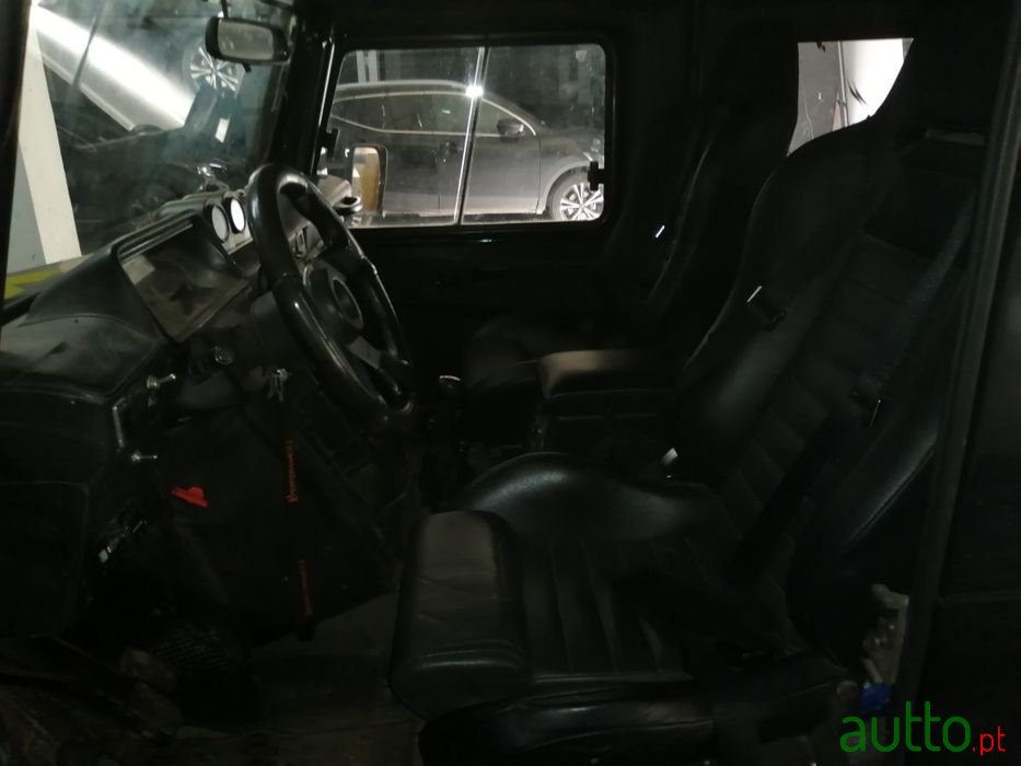 1989' Hummer H1 photo #4