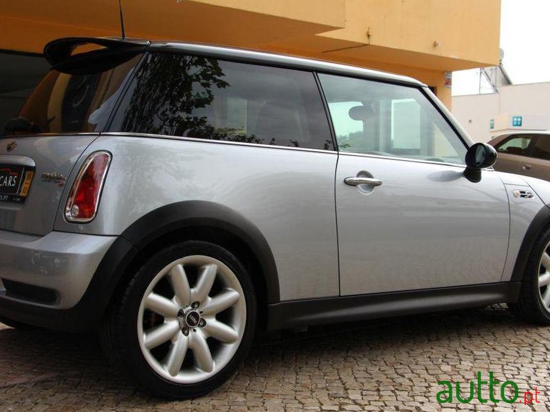 2006' MINI Cooper S Auto. photo #2