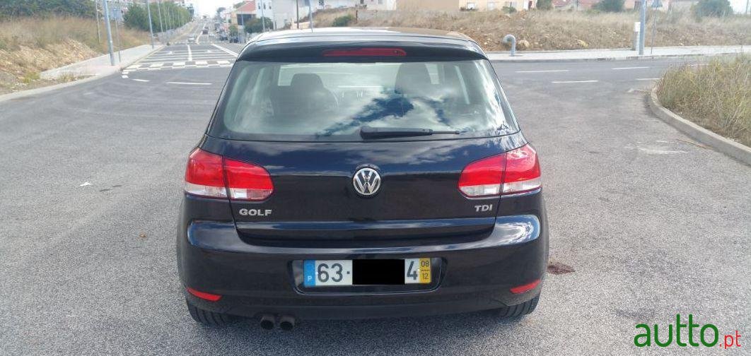 2008' Volkswagen Golf Confortline photo #3