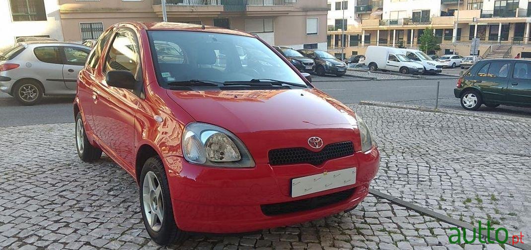 2000' Toyota Yaris photo #1