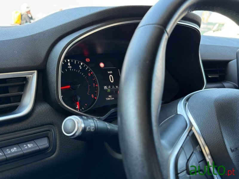 2020' Renault Clio photo #4