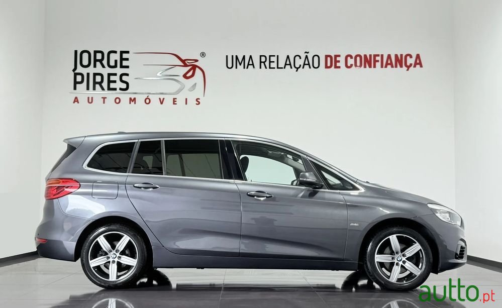 2017' BMW Série 2 D Advantage photo #3