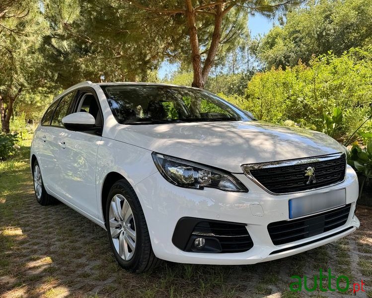 2019' Peugeot 308 Sw photo #1