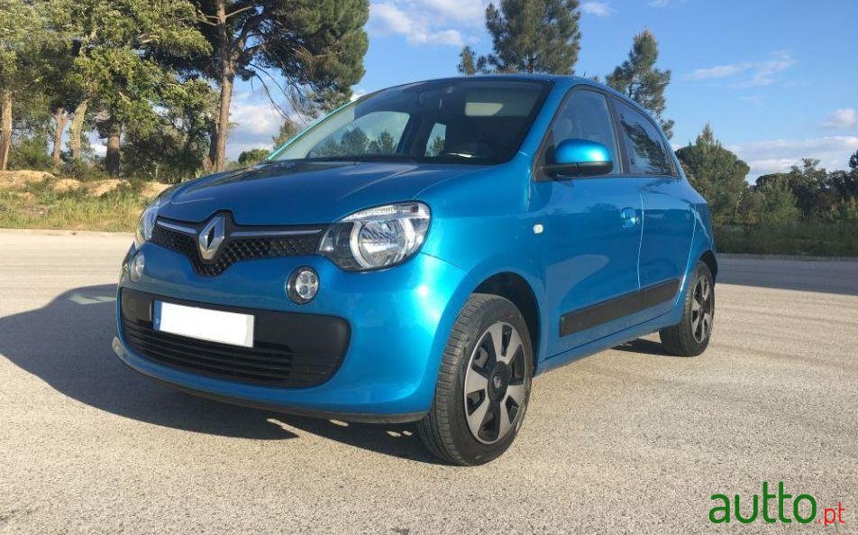 2015' Renault Twingo photo #2