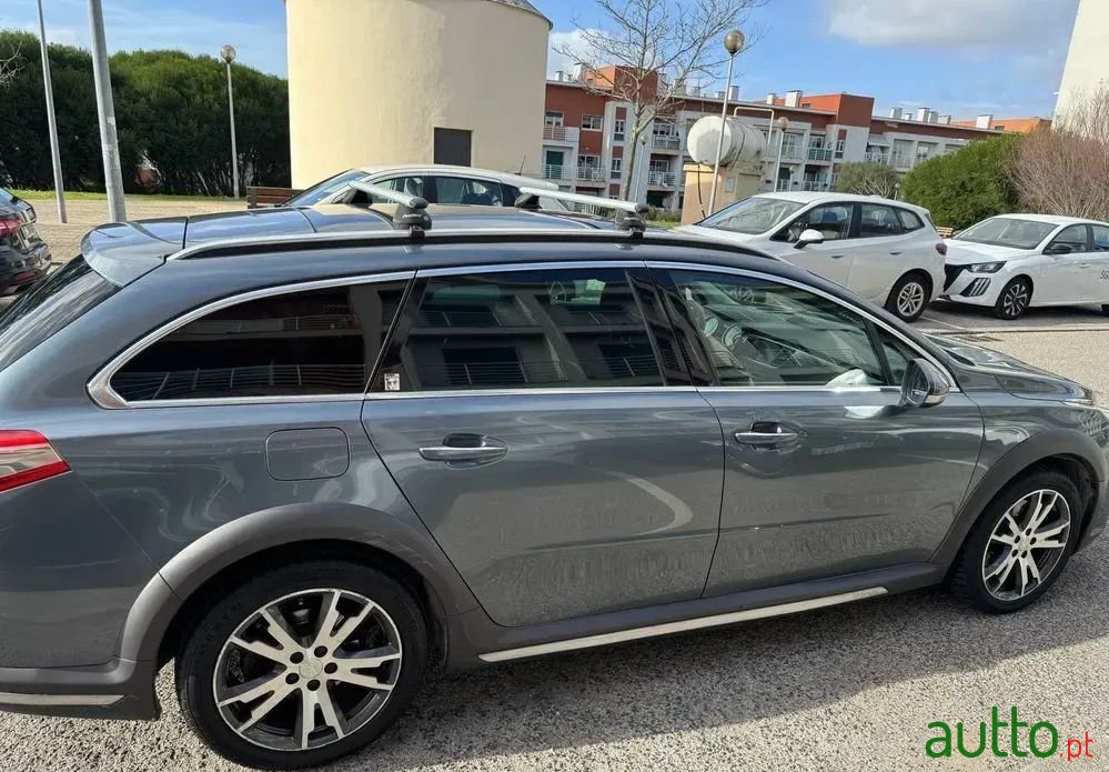 2013' Peugeot 508 RXH photo #2