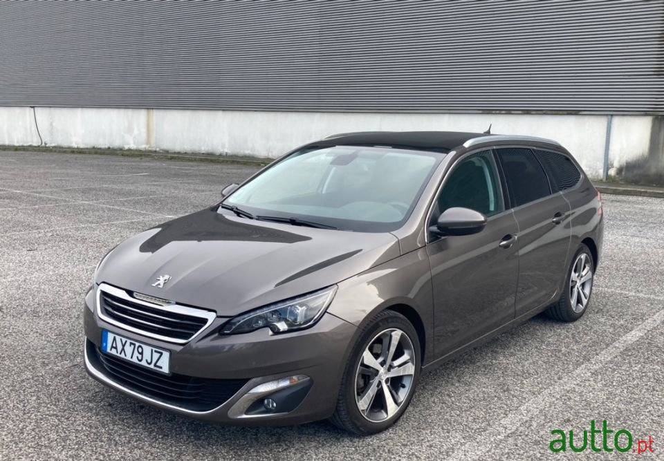2015' Peugeot 308 Sw photo #1