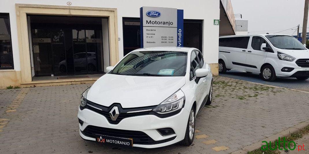 2018' Renault Clio photo #3