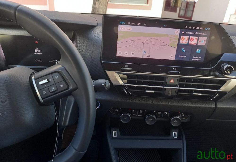 2023' Citroen C4-X photo #3