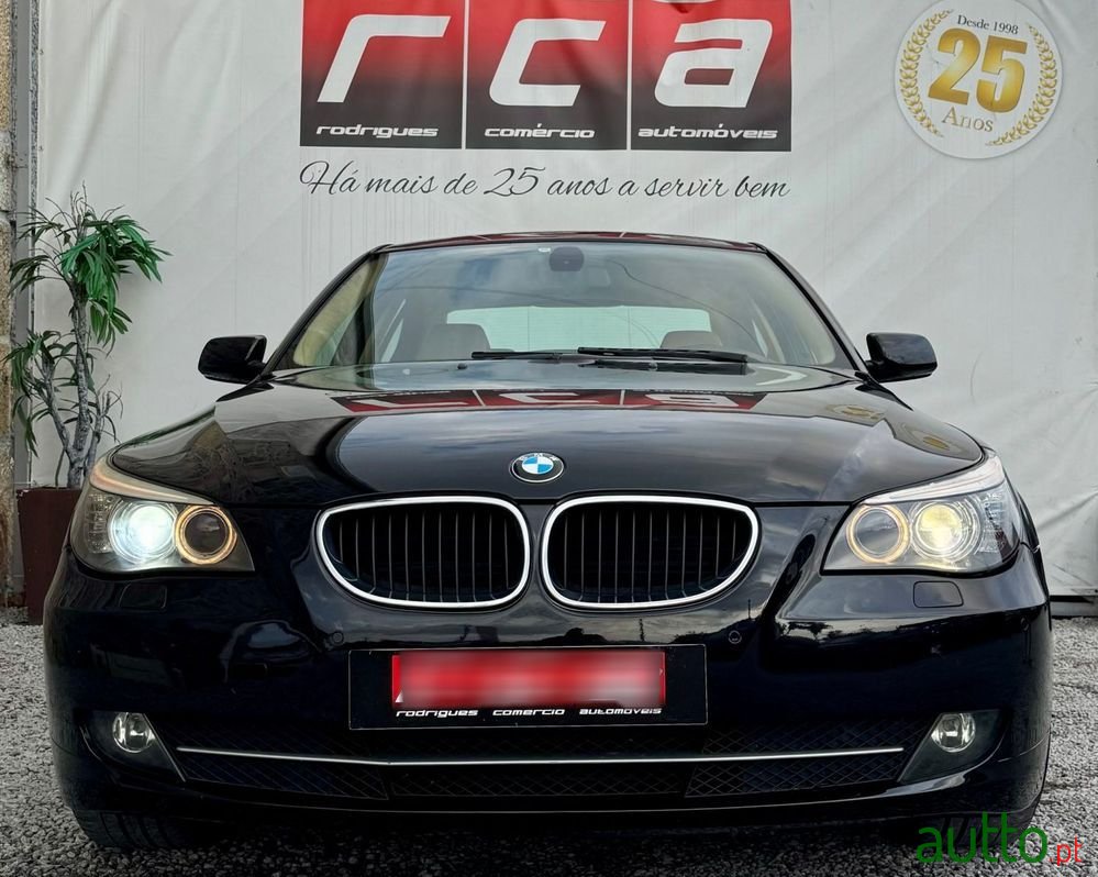 2009' BMW Série 5 D Executive photo #2