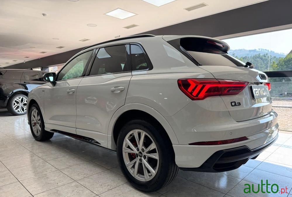 2021' Audi Q3 photo #6