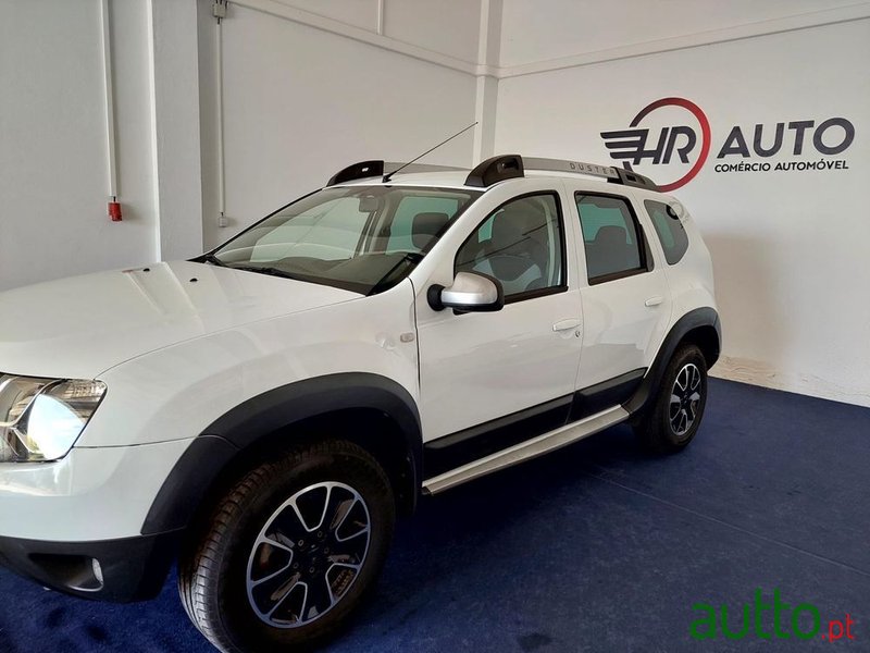 2015' Dacia Duster 1.5 Dci Prestige photo #5