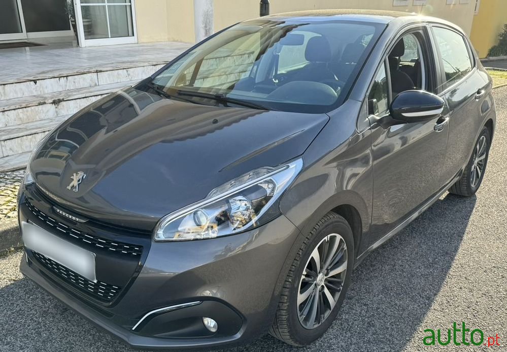 2018' Peugeot 208 photo #5