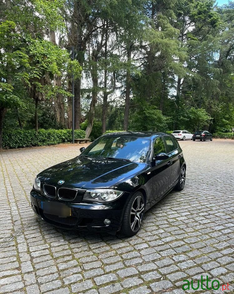 2007' BMW 118 D photo #4