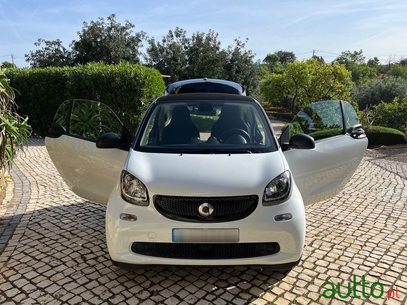 2017' Smart Fortwo Electric Drive Passion photo #6