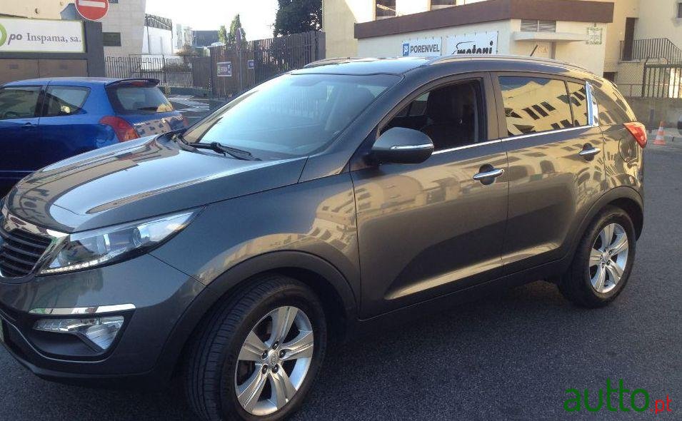 2011' Kia Sportage photo #2