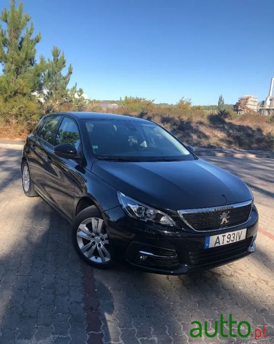 2018' Peugeot 308 photo #2