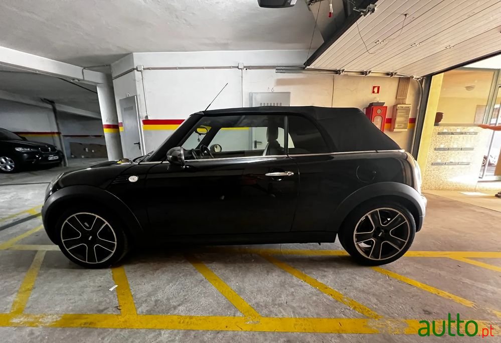 2010' MINI Cooper photo #1