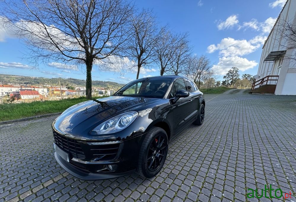 2014' Porsche Macan S Diesel Pdk photo #3