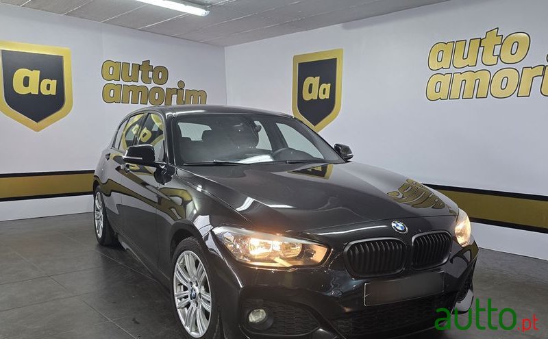 2016' BMW Série 1 D M Sport photo #5