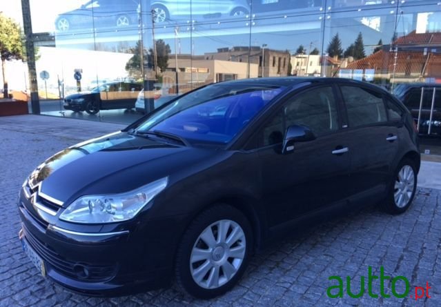 2005' Citroen C4 Exclusive photo #1