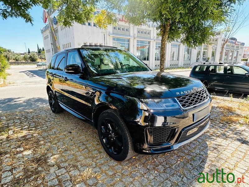 2018' Land Rover Range Rover Sport photo #1