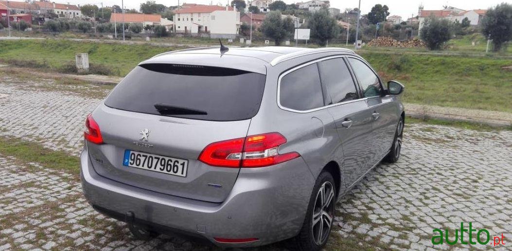 2015' Peugeot 308 Sw photo #3