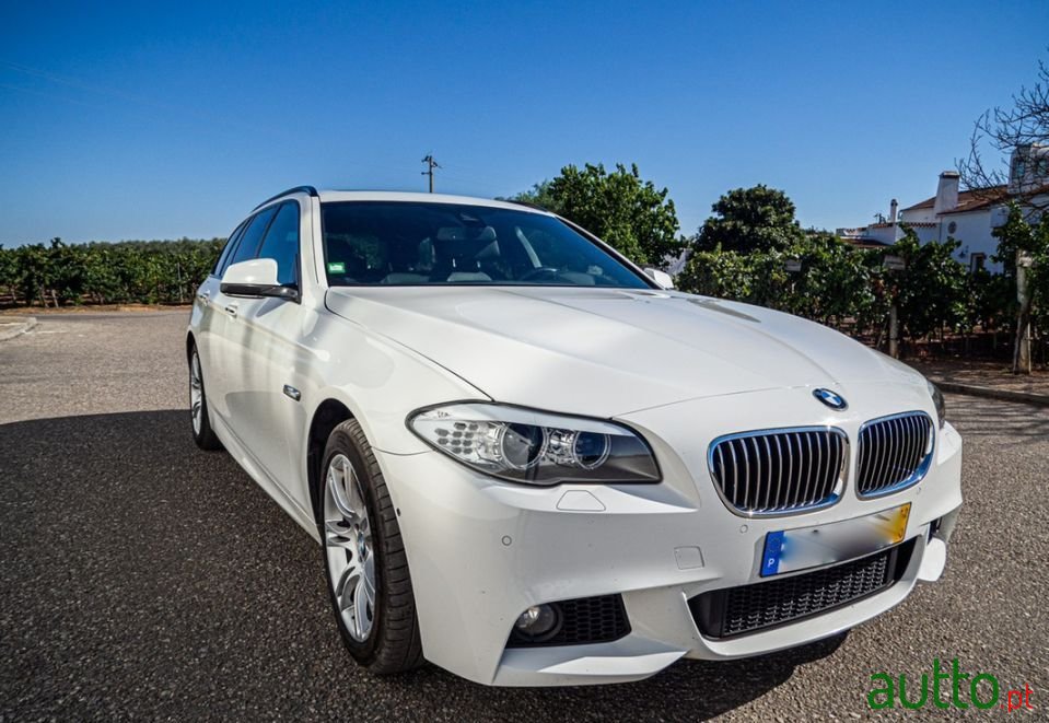 2012' BMW 535 photo #3