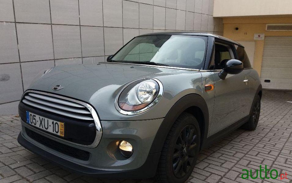 2015' MINI Cooper photo #2