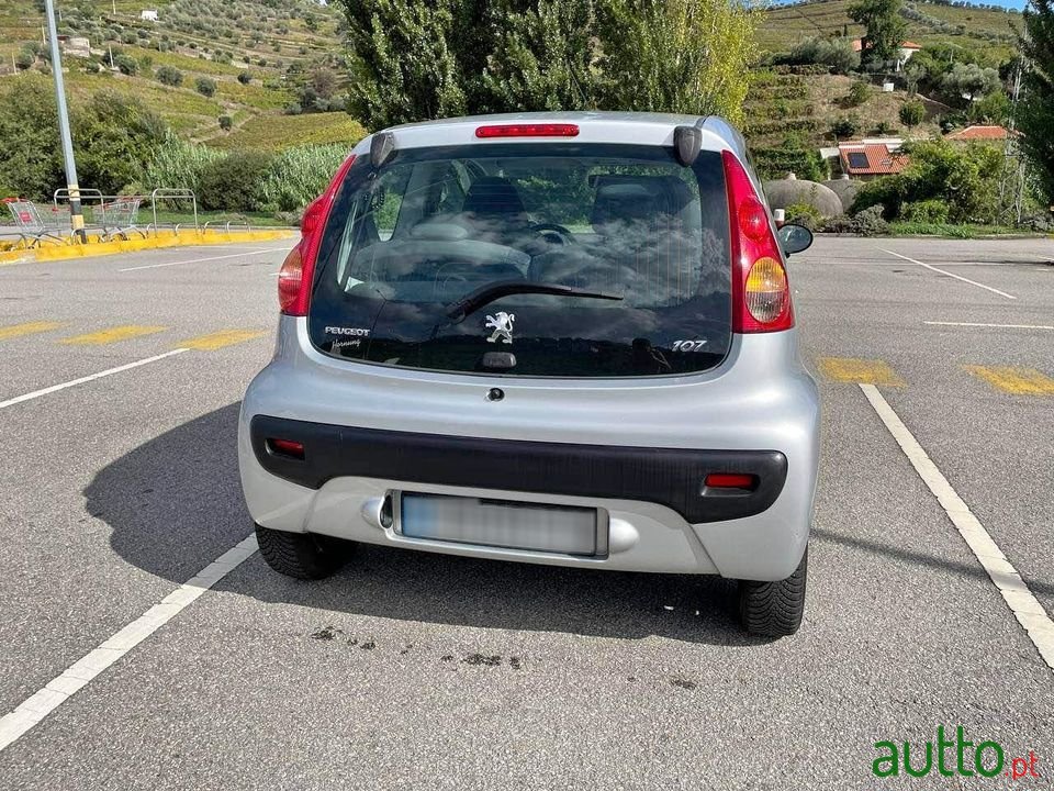 2006' Peugeot 107 photo #4