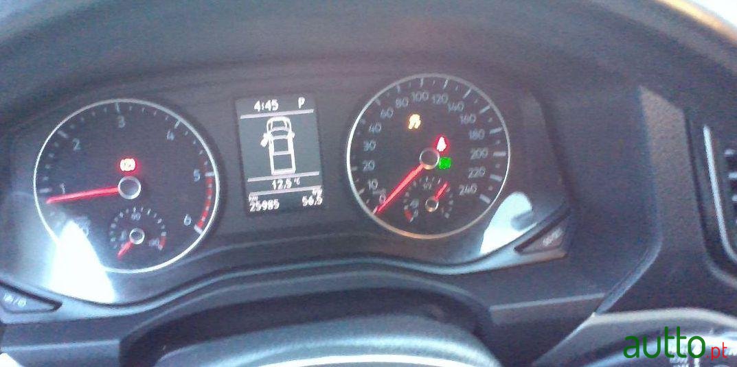 2018' Volkswagen Amarok photo #1