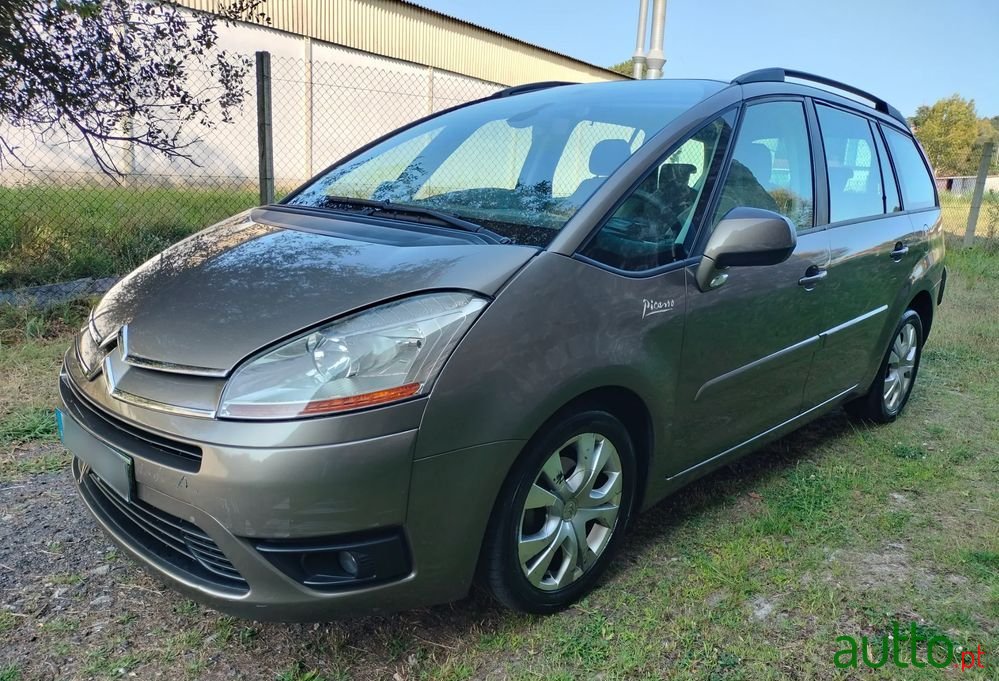 2007' Citroen C4 Grand Picasso photo #1