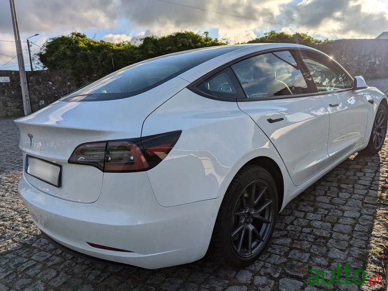 2022' Tesla Model 3 photo #4