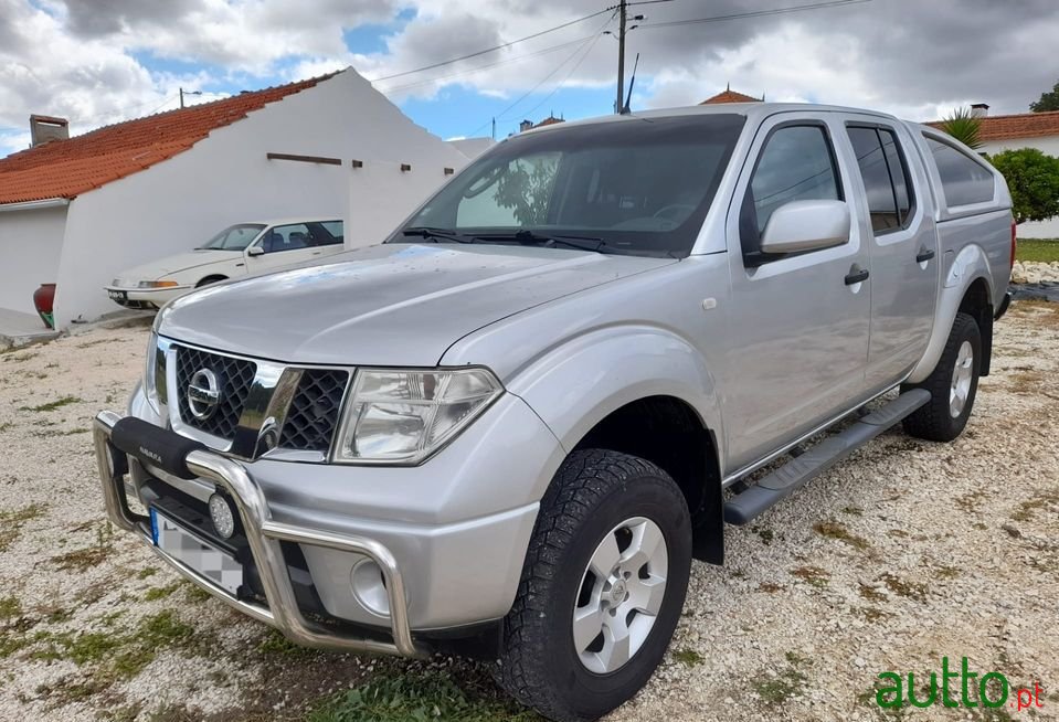 2007' Nissan Navara photo #1