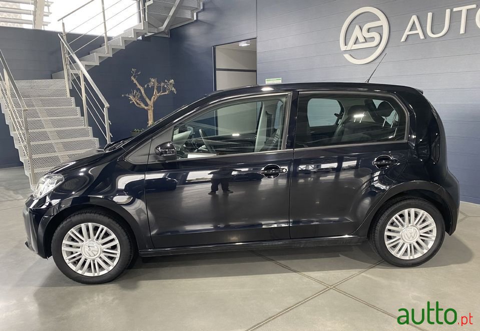 2020' Volkswagen Up photo #2