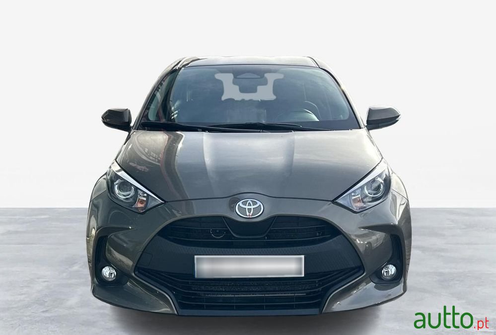 2024' Toyota Yaris photo #5