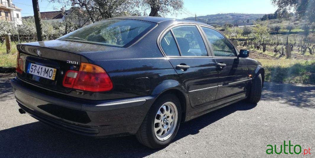 1999' BMW 318 photo #1