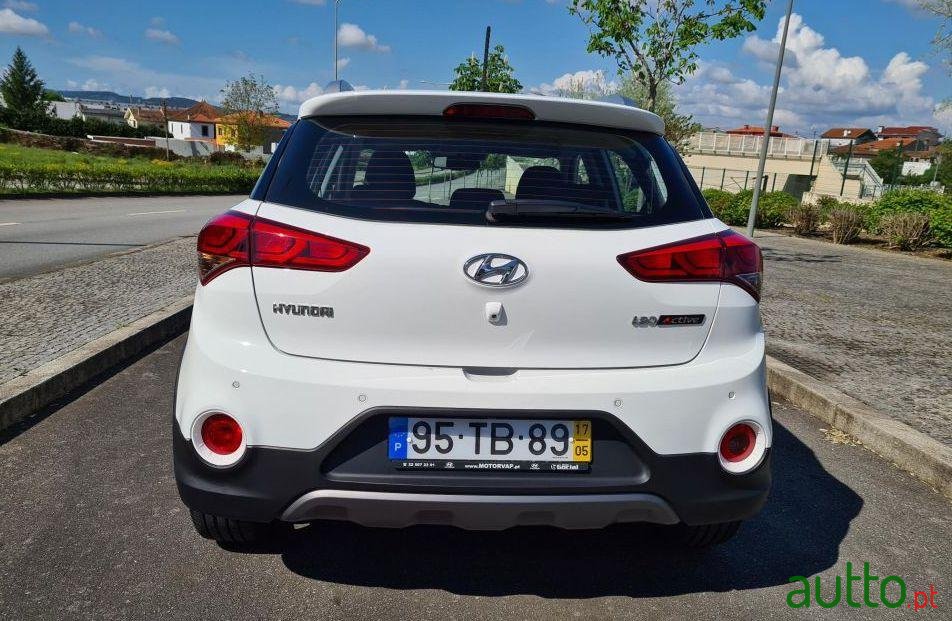 2017' Hyundai i20 photo #4