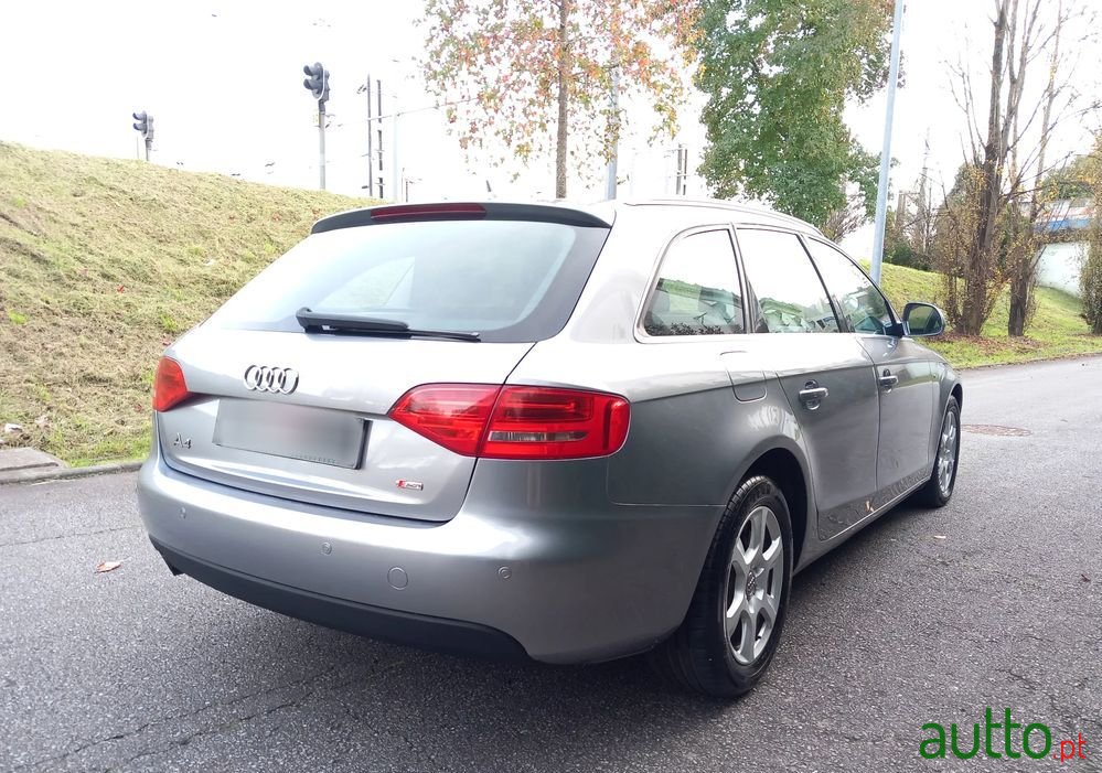 2009' Audi A4 Avant photo #5