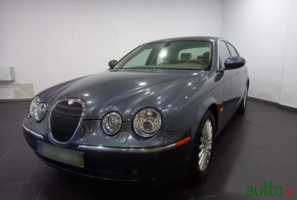 2006' Jaguar S-Type photo #1
