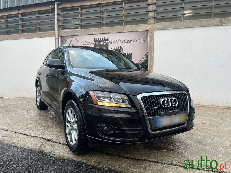2011' Audi Q5 None photo #2
