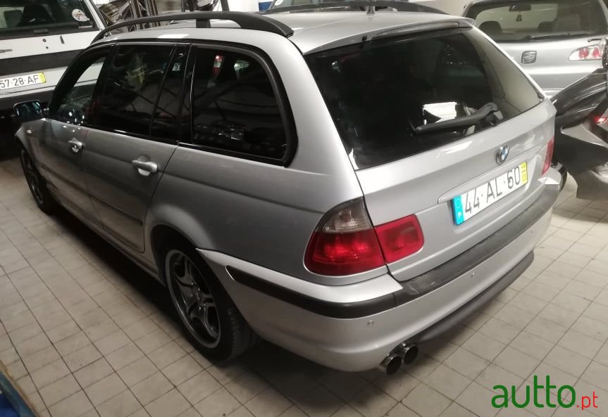 2002' BMW 320 photo #4