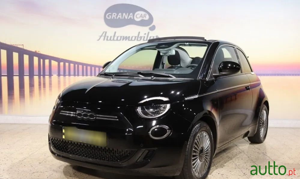 2023' Fiat 500E C Icon photo #1