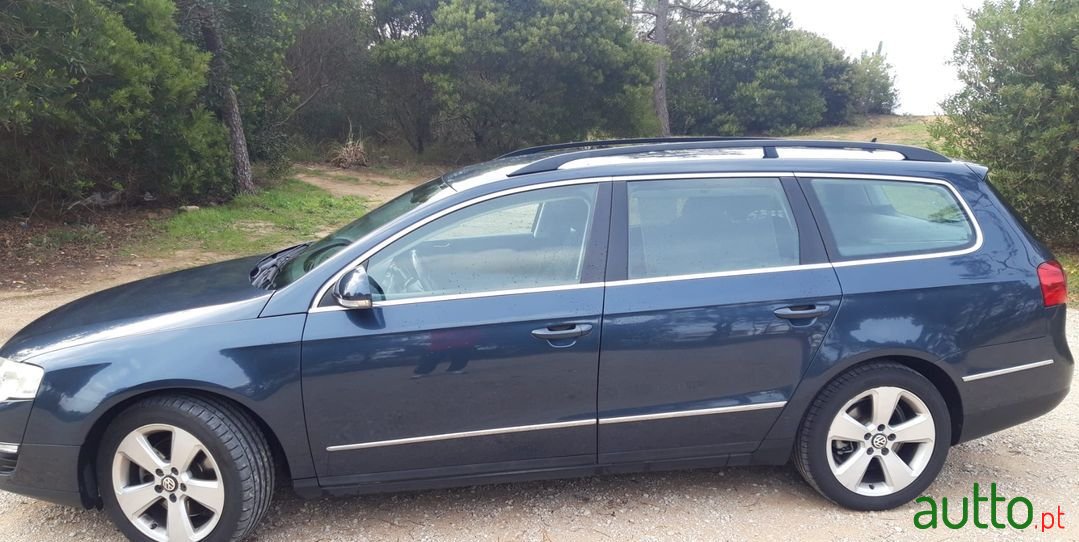 2006' Volkswagen Passat Variant photo #6