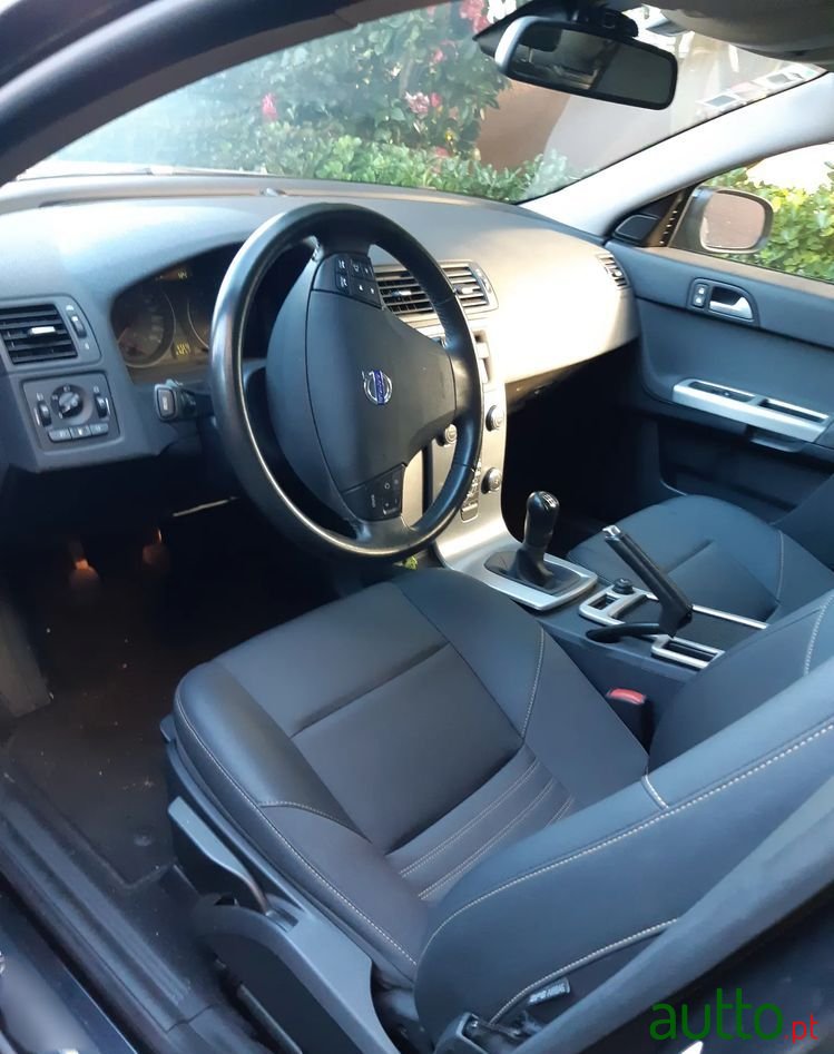 2008' Volvo S40 photo #4