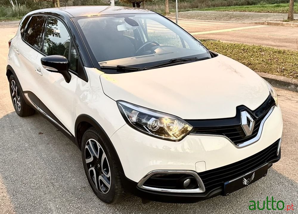 2014' Renault Captur photo #2